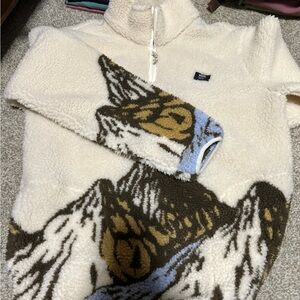 Cozy Cream Sherpa Pullover with Mountain Design